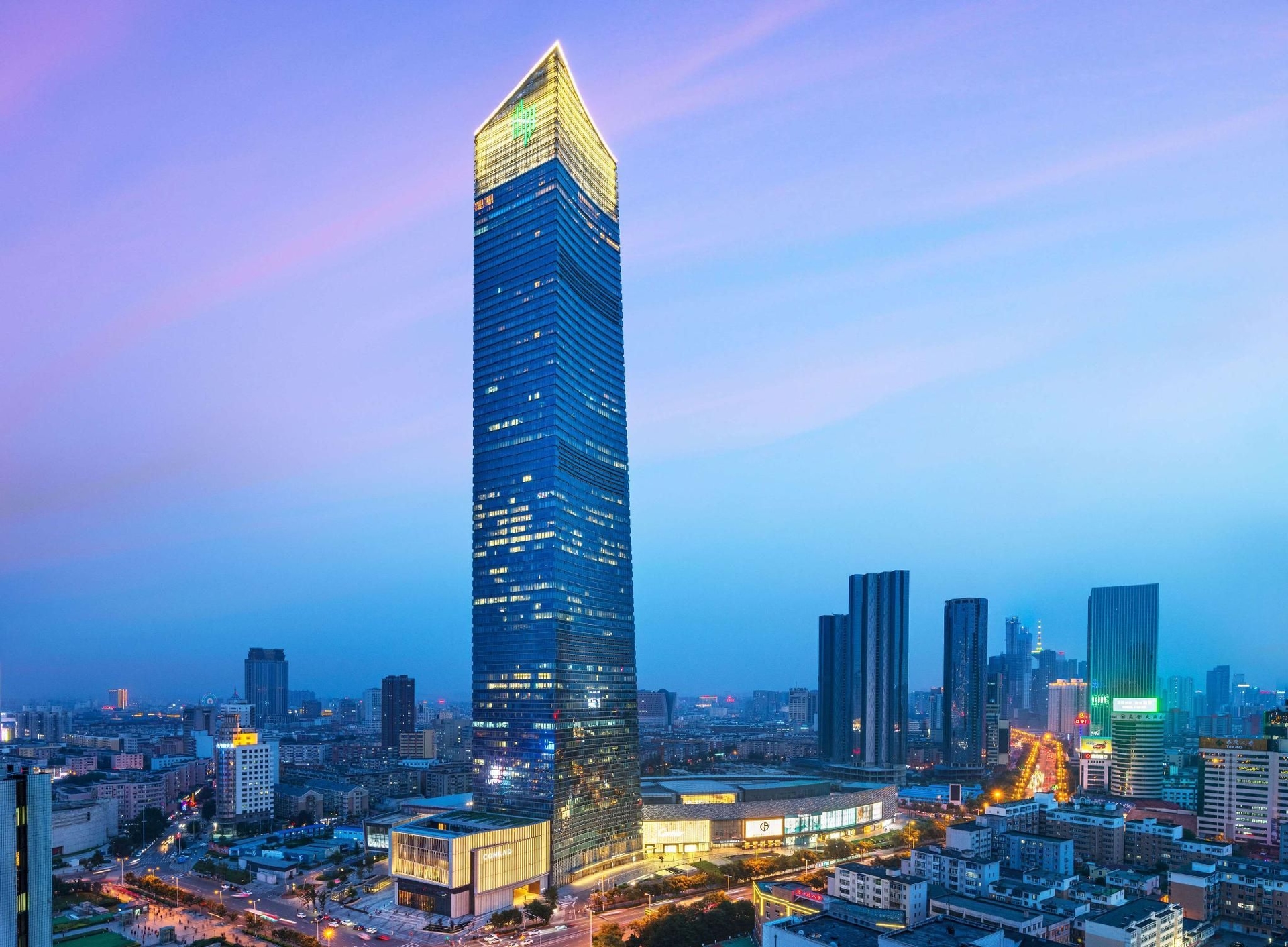 คอนราด เซินหยาง (Conrad Shenyang)0