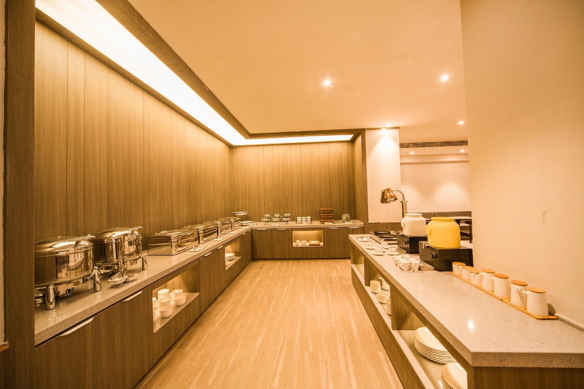 Hanting Hotel Shenyang Nanta Golden Horse Shoe City1