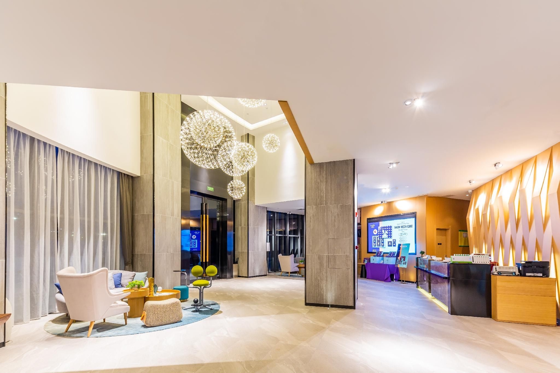 โรงแรมอินนาวพาโนรามา (In Now Panorama Hotel)1