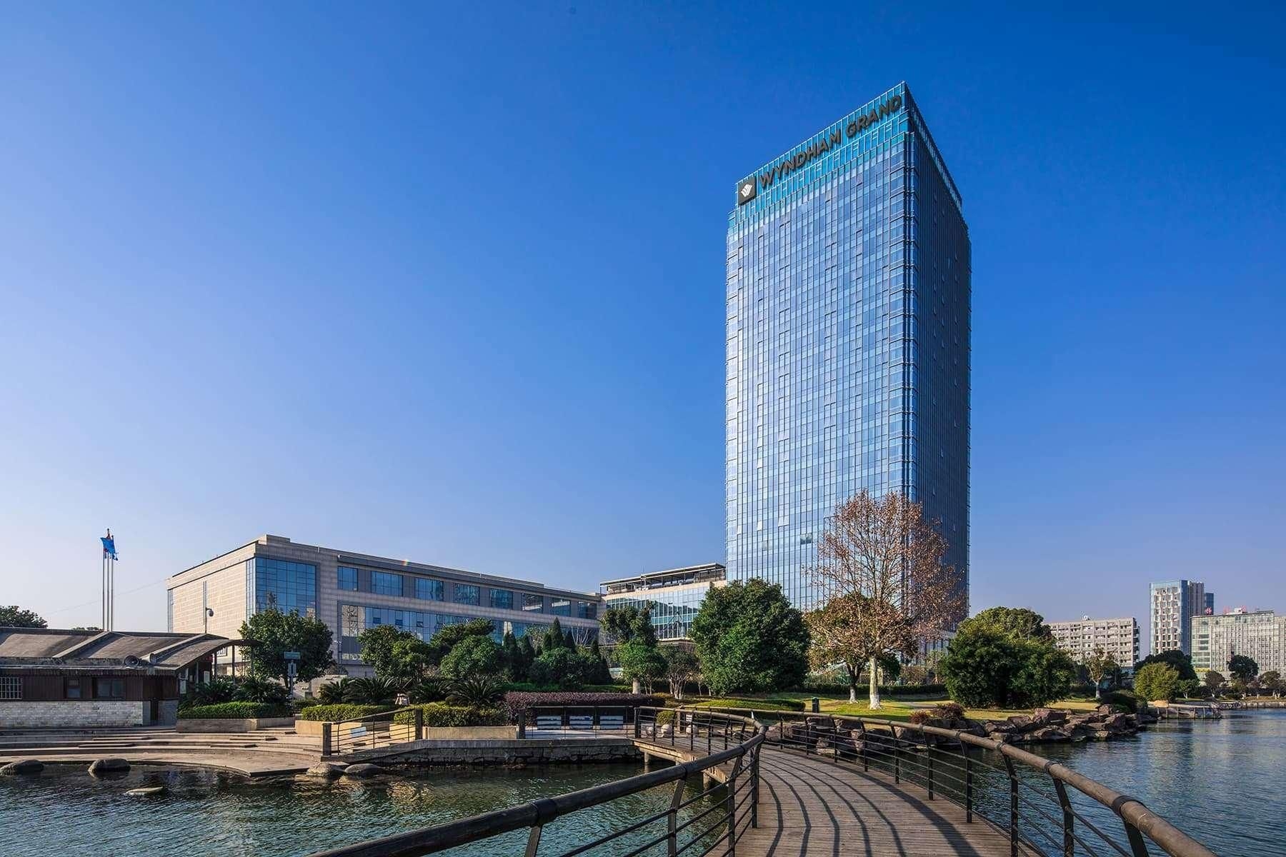 โรงแรมวินด์แฮม แกรนด์ ซูโจว เฟินหู (Wyndham Grand Suzhou Fenhu)0