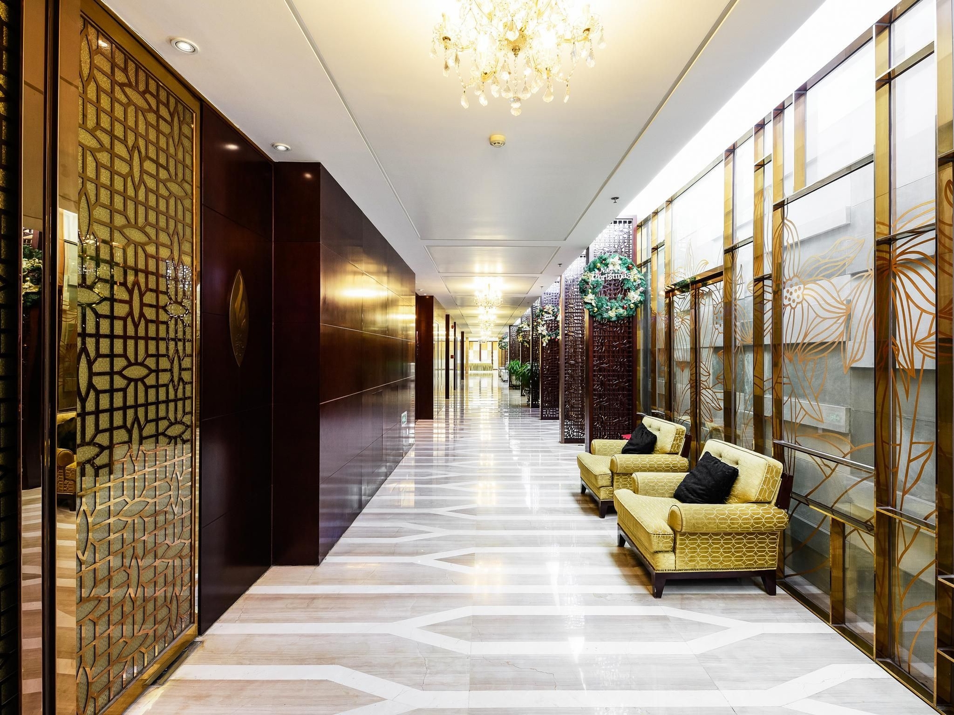 โรงแรมโอเรียนทัล การ์เด้น (Oriental Garden Hotel)4