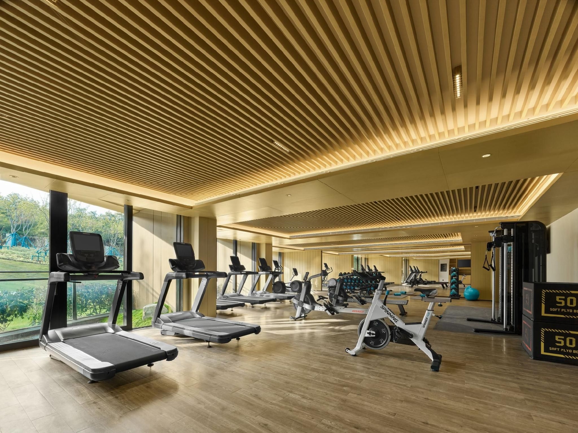 ฮิลตัน นานจิง หนิวโซวซาน (Hilton Nanjing Niushoushan)1