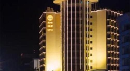 แชมเบอรี่ โฮเต็ล (Chambery Hotel)4
