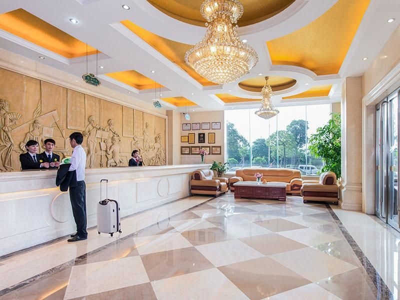 Vienna Hotel Shenzhen International Exhibition Center Shajing Metro Station0