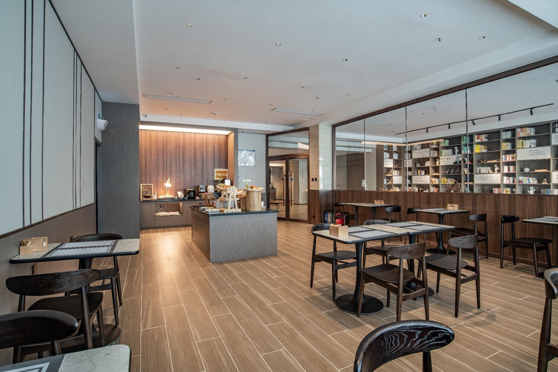 Hanting Hotel Tiajin Jinghai Jingwen Road4