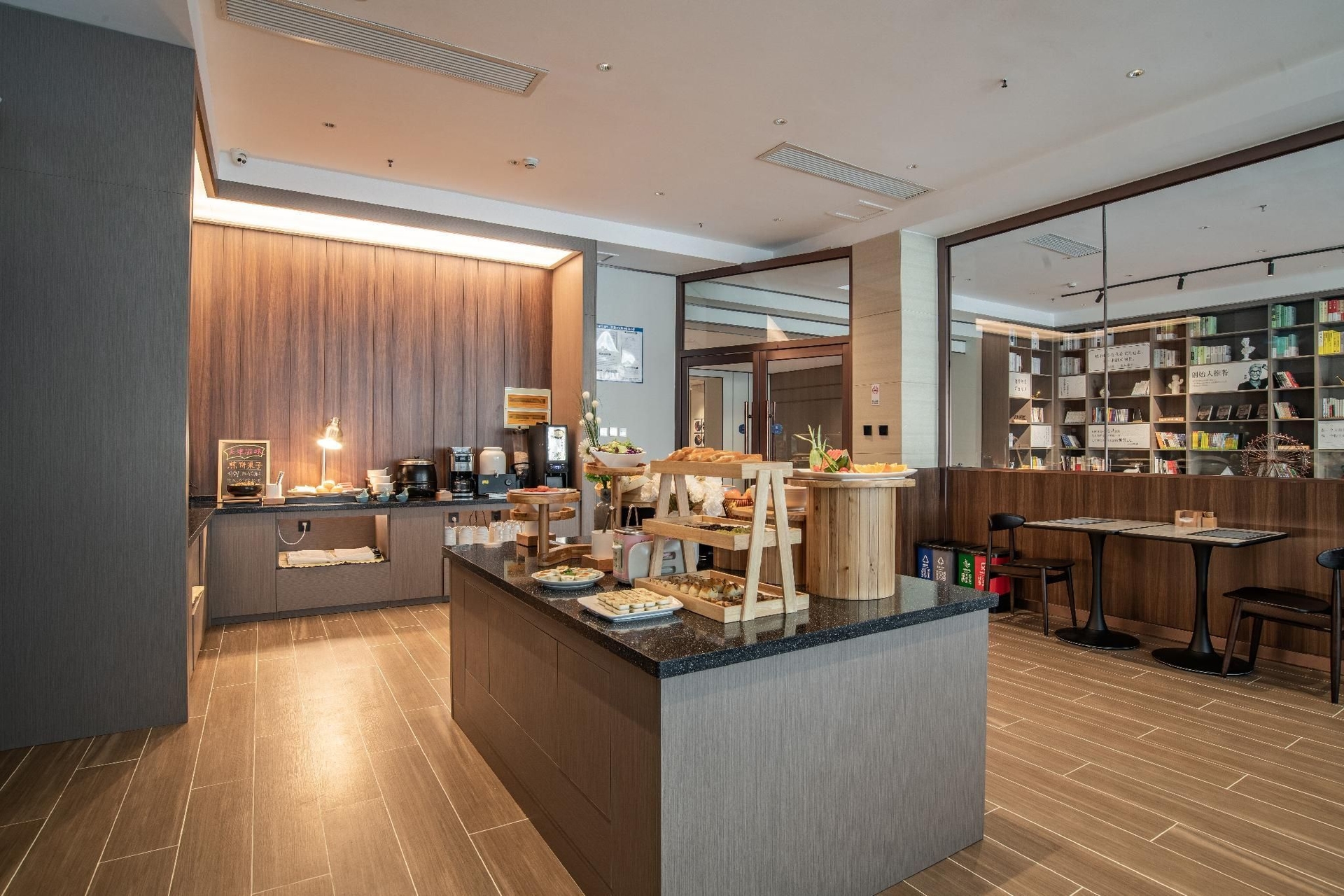 Hanting Hotel Tiajin Jinghai Jingwen Road3