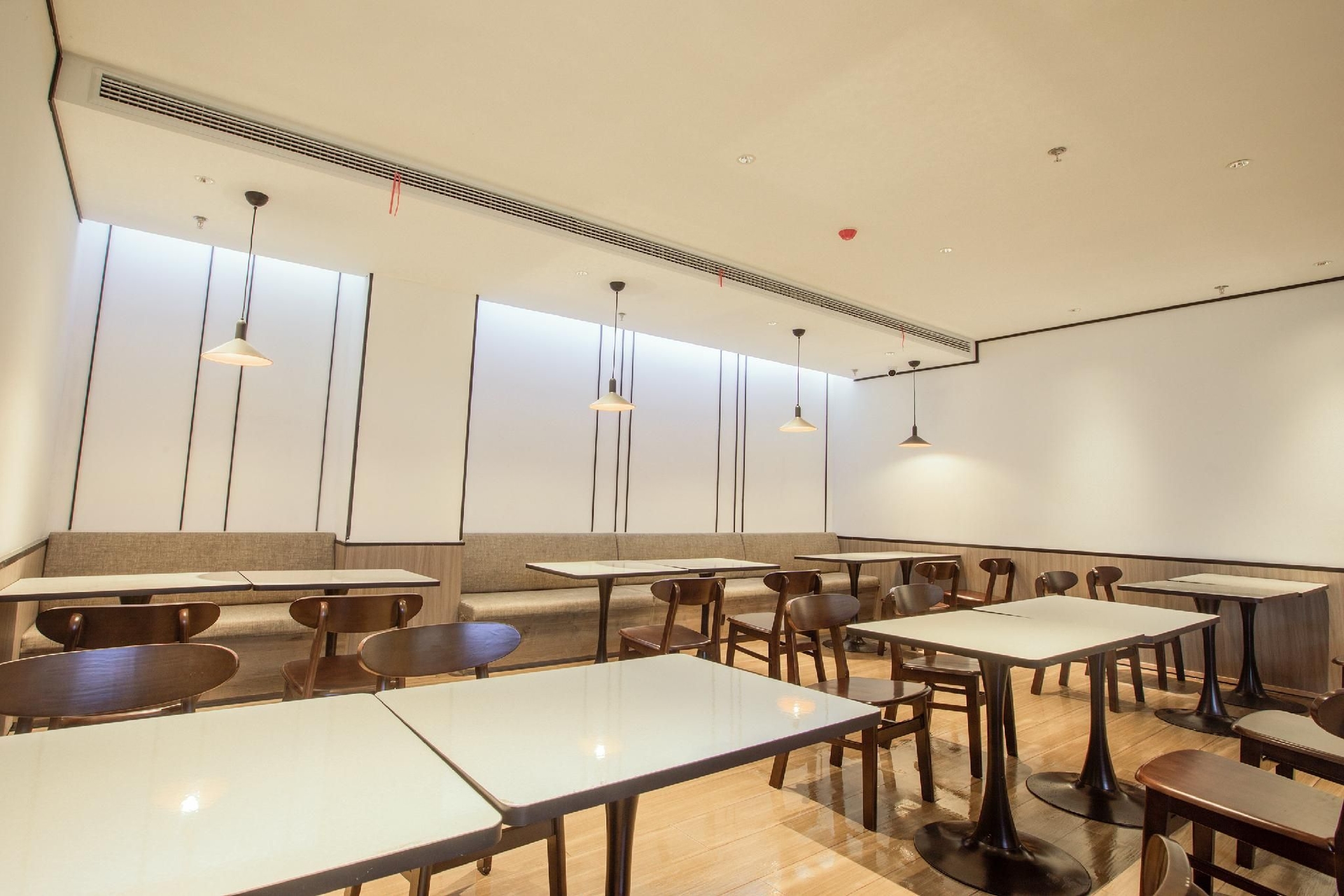 Hanting Hotel Jiaxing International Convention and Exhibition Center1