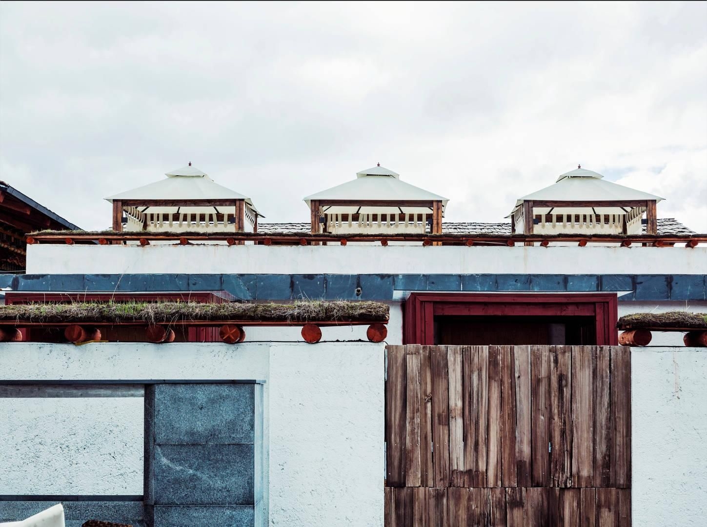 Salloi Rustic Luxury Hotel1