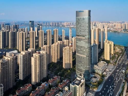 ฮิลตัน ฉางชา ริเวอร์ไซด์ (Hilton Changsha Riverside)1