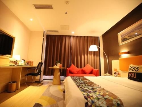 7 Days Premium Deyang Shifang Square2