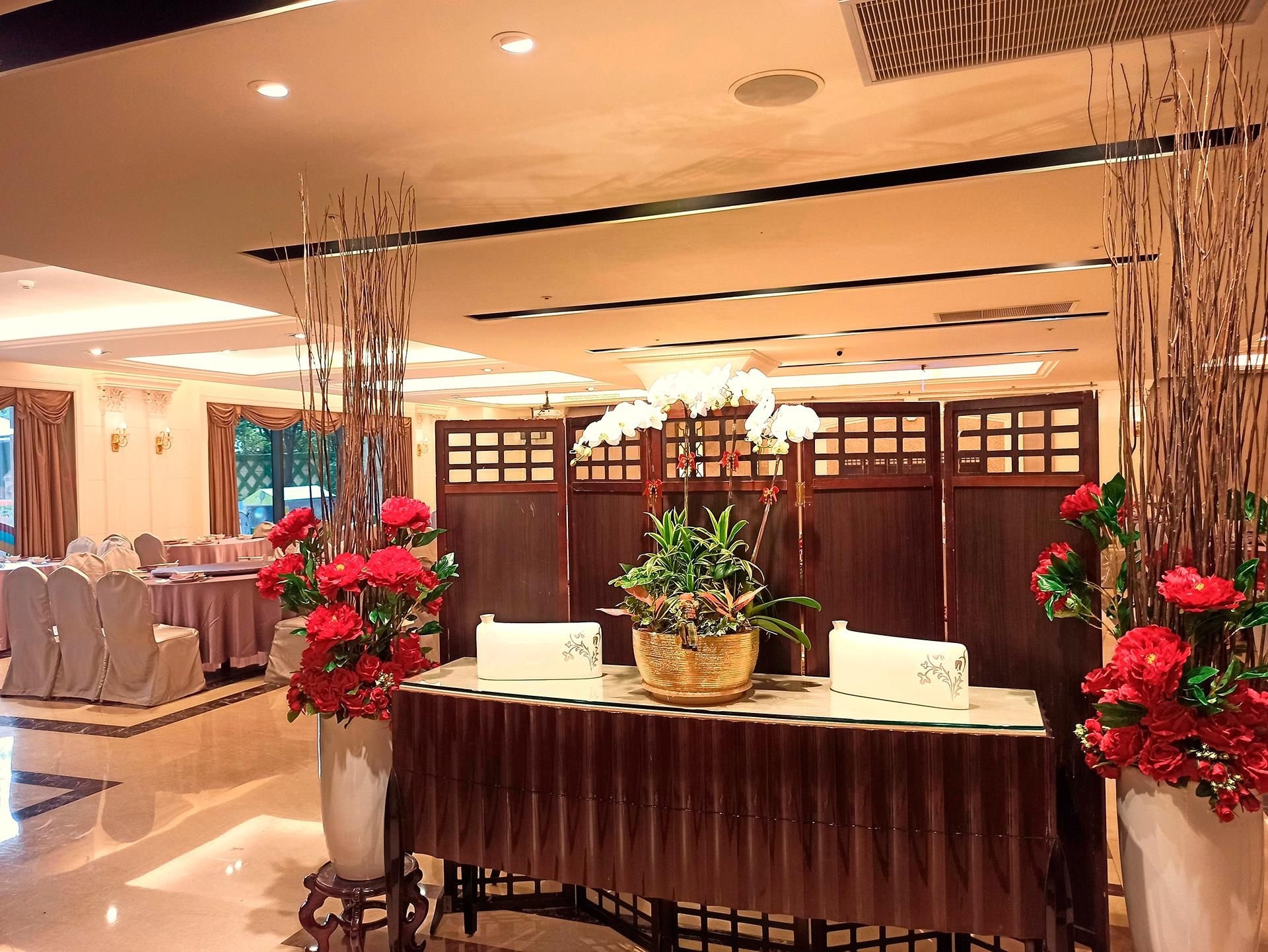 โรงแรมอีดาสกายลาร์ค (E-Da Skylark Hotel)2