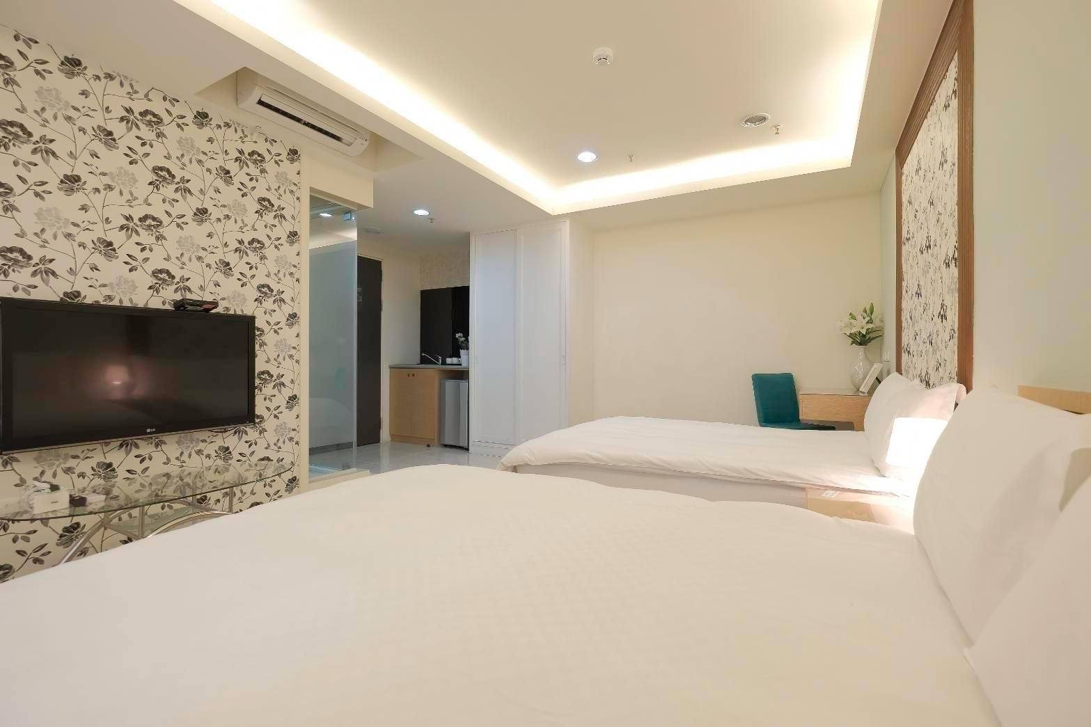 LJ hotel1