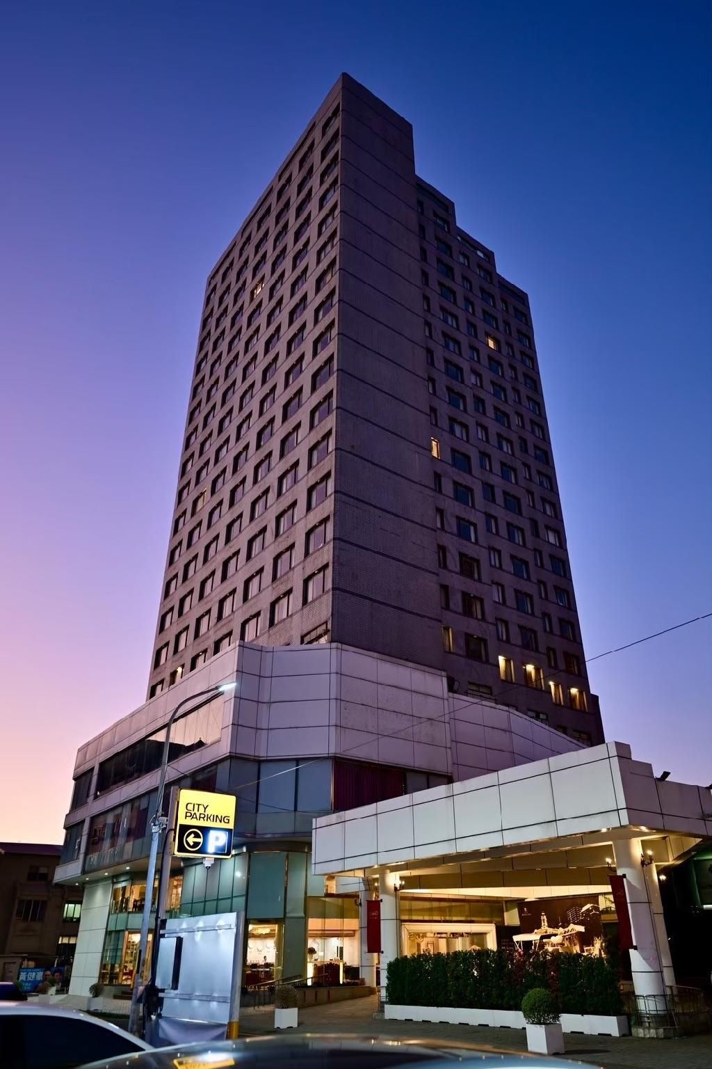ที โฮเทล (T Hotel)0