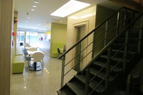 Chayuan BnB3