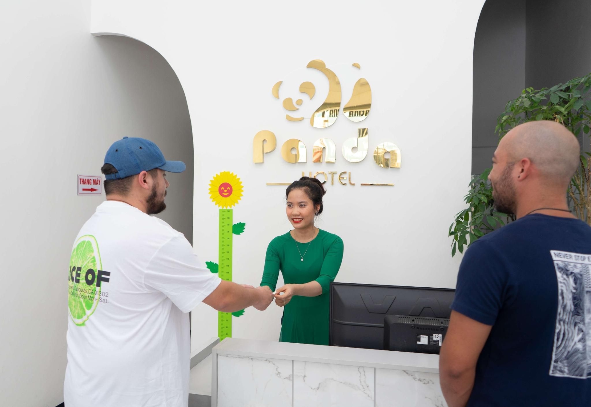 โรงแรมไป๋ไจแพนด้า (Bai Chay Panda Hotel)2