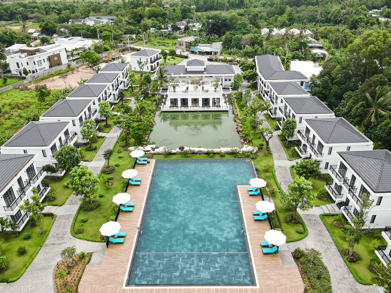 DAD RESORT0
