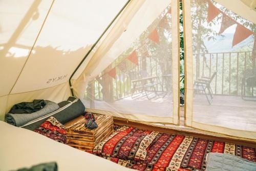 เซิง รีทรีต (Xieng Retreat)1