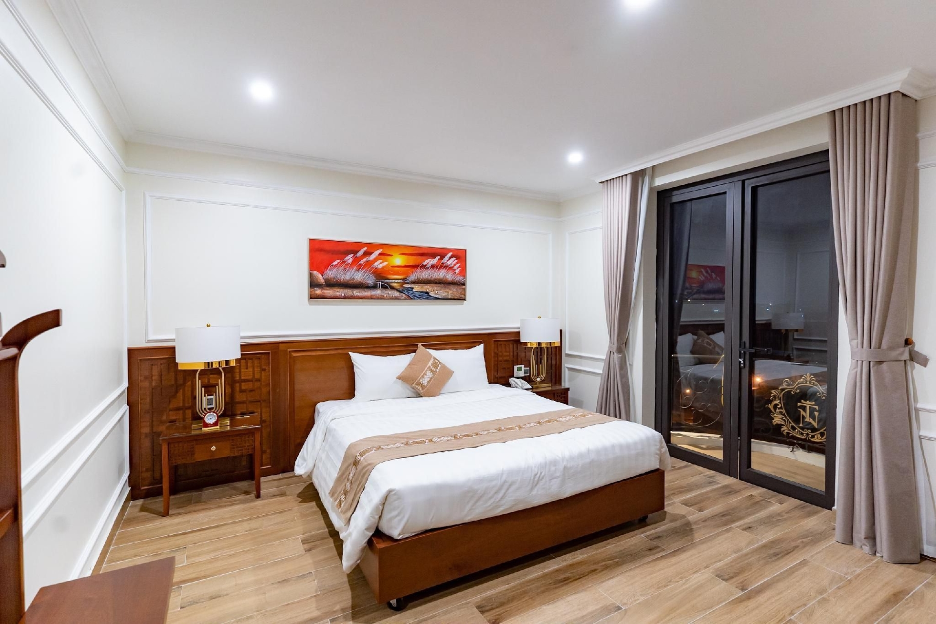 โรงแรมตูซอน ลักชัวรี 2 (Tu Son Luxury 2 Hotel)3