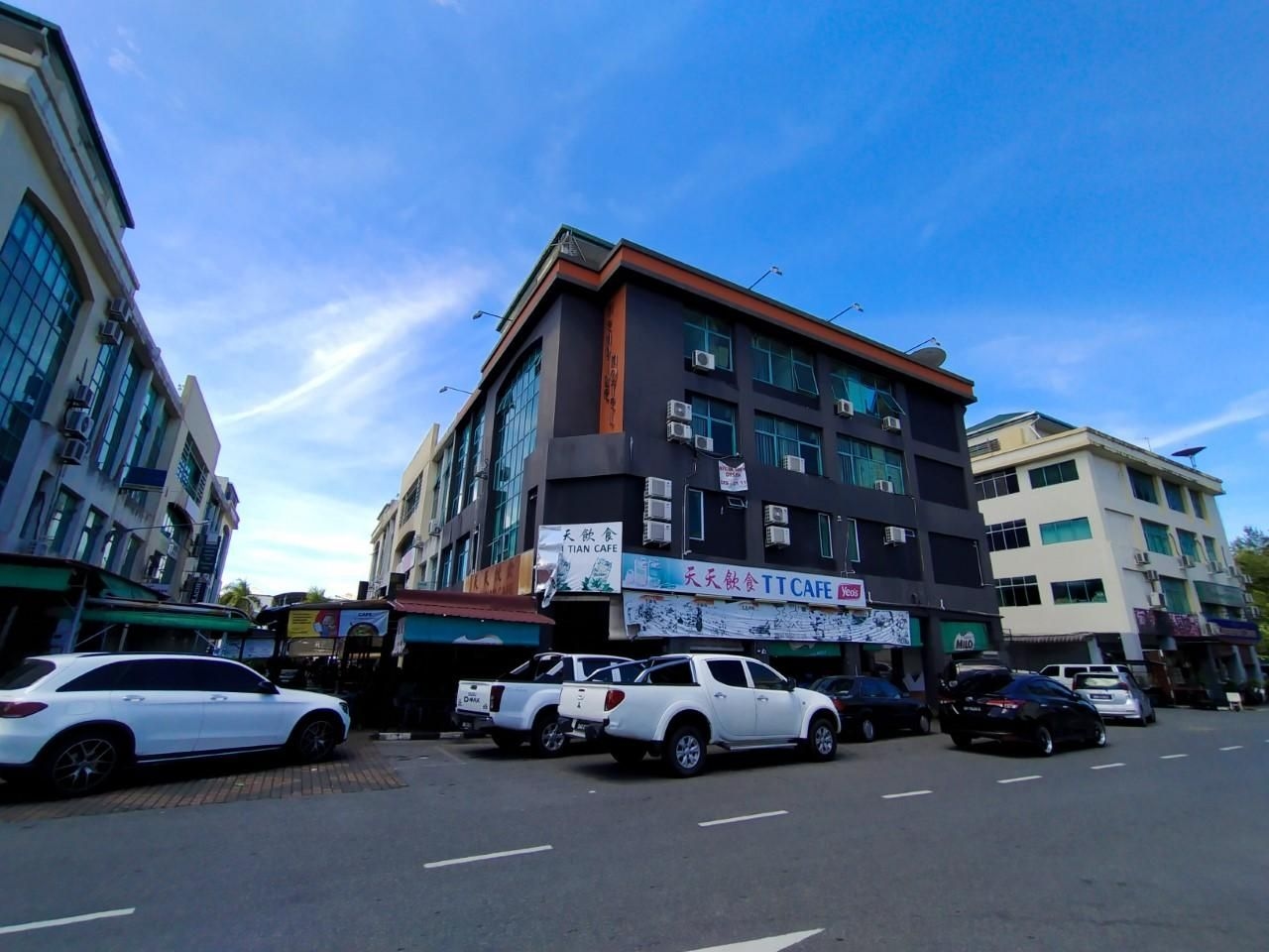 Joy Inn1