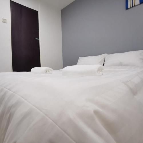 Hotel Seroja0