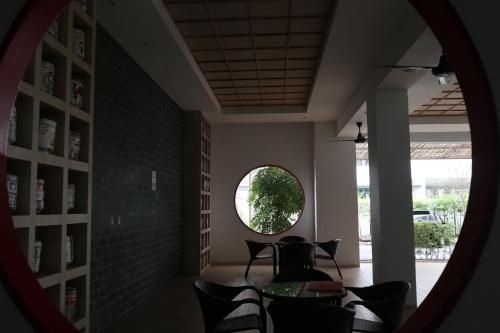 Zen66@Roxy Serviced Apartment0