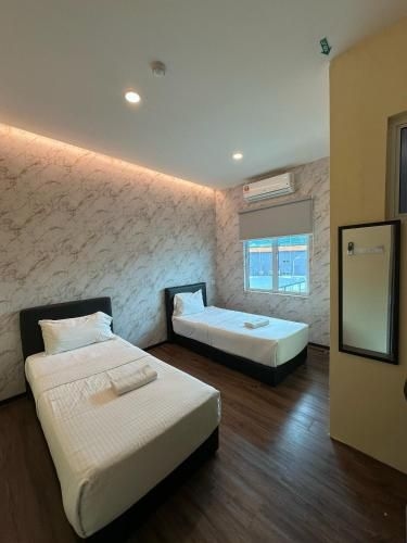 Serian Transit Inn3