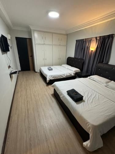 69 Hotel3