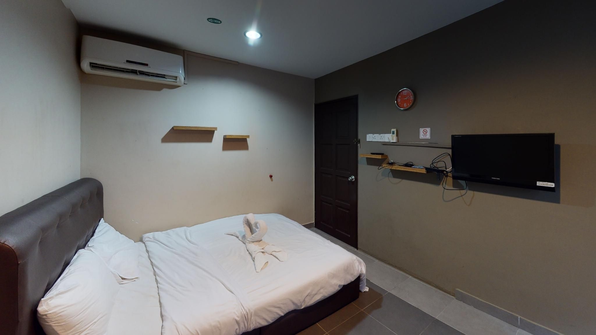 AMT Budget Hotel4