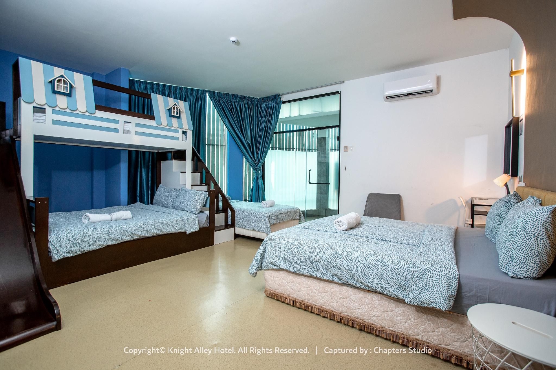 ไนจ์ แอลเลย์ โฮเทล (Knight Alley Hotel)4