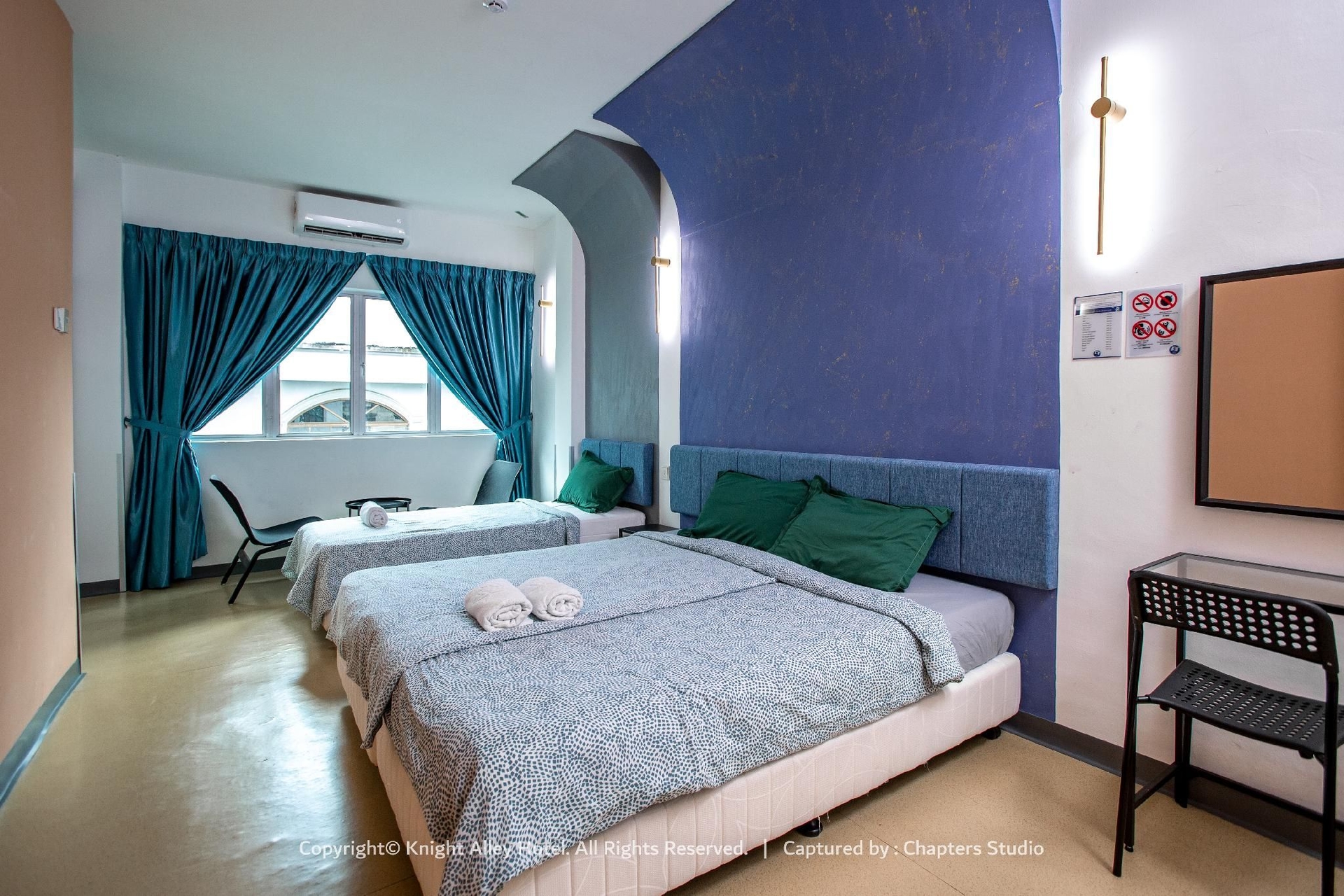 ไนจ์ แอลเลย์ โฮเทล (Knight Alley Hotel)3
