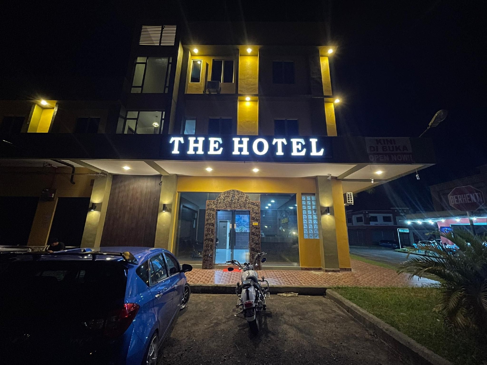 เดอะโฮเทล (THE HOTEL)1