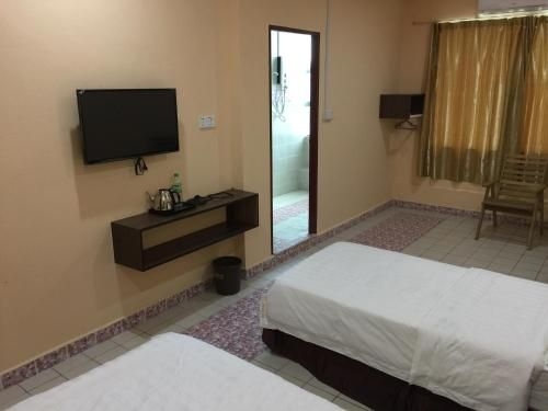 Indah Inn1