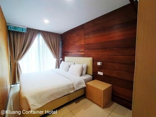 Kluang Container Hotel4