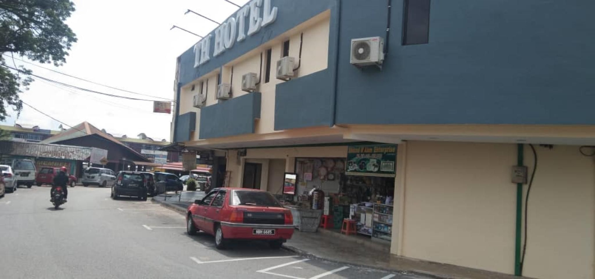 Super OYO 90445 Th Hotel1