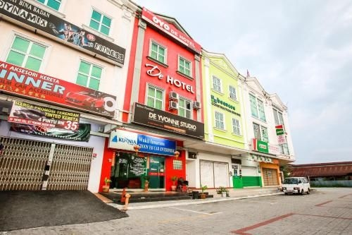 OYO 89332 De Hotel2
