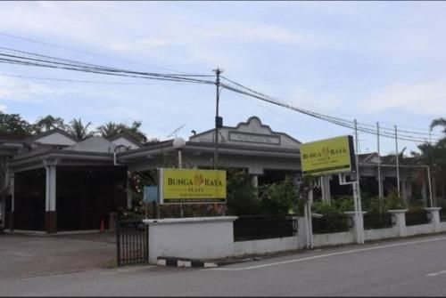 Bunga Raya Resort Parit Buntar0