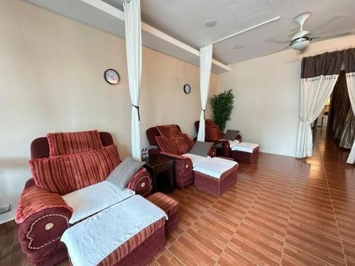 Sam Hotel1