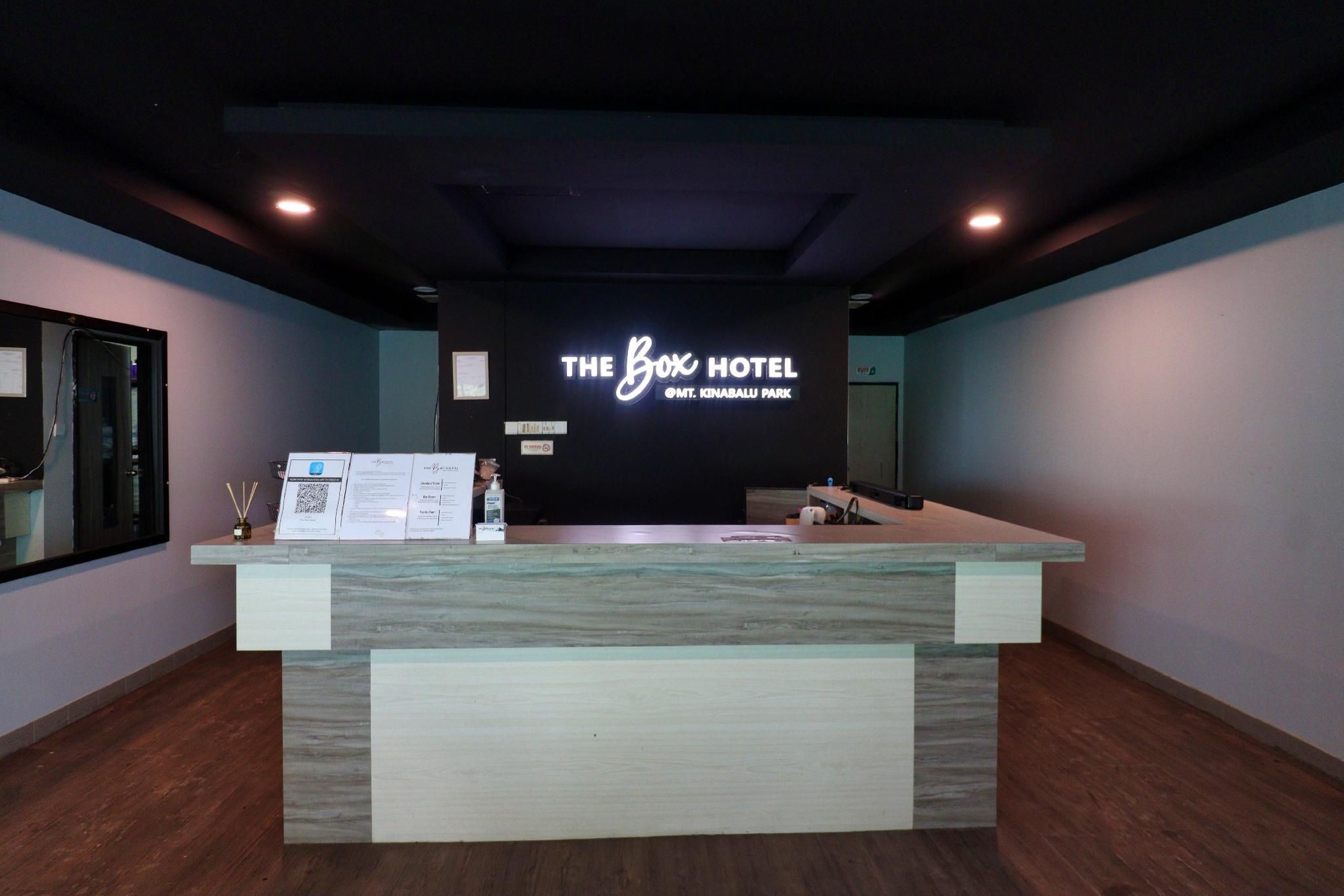 The Box Hotel1