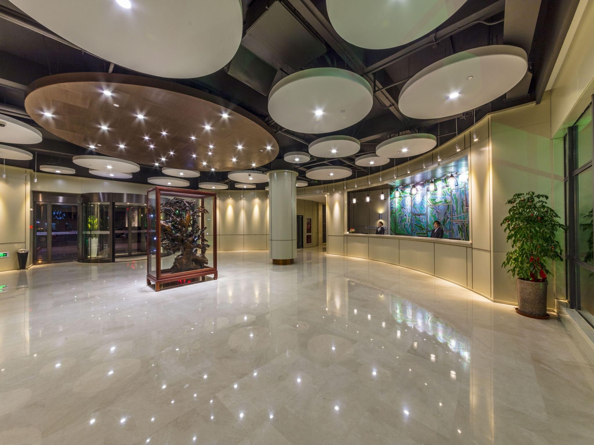 โรงแรมหลินเจิน เซี่ยงไฮ้ ผูตง (Shanghai Linzhen Hotel Pudong)0