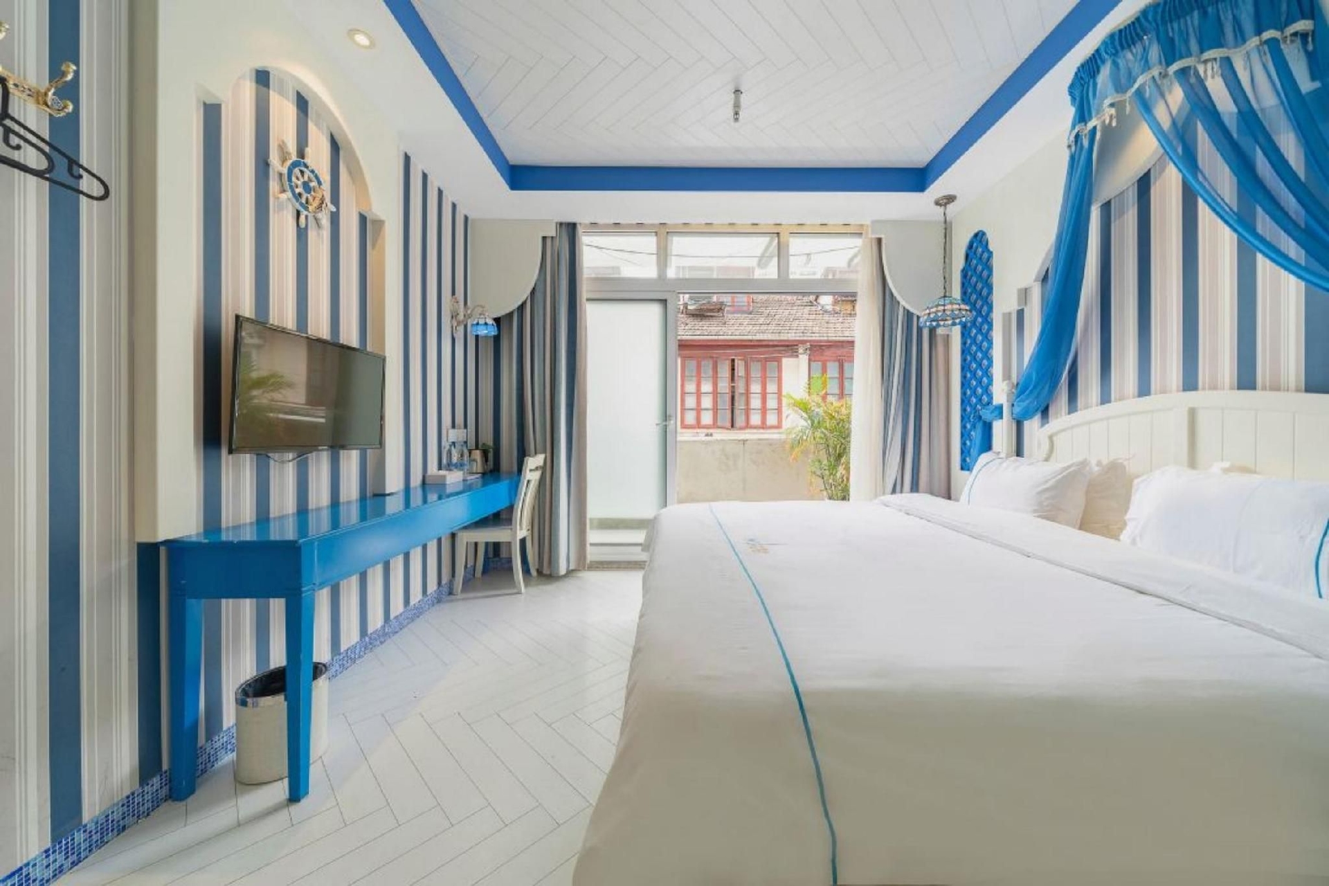 จิงไหล โฮเทล -เซี่ยงไฮ้ เดอะ บันด์ แอนด์ พีเพิลส์ สแควร์ บรานช์ (Jinglai Hotel -Shanghai The Bund & People's Square Branch)1