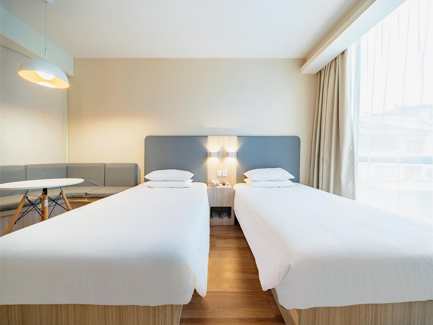 Hanting Hotel Shanghai National Exhibition Center Xinhua4