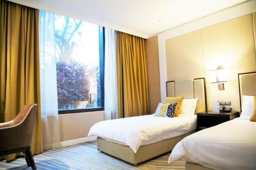 Ambassador Transit Hotel - Terminal 23