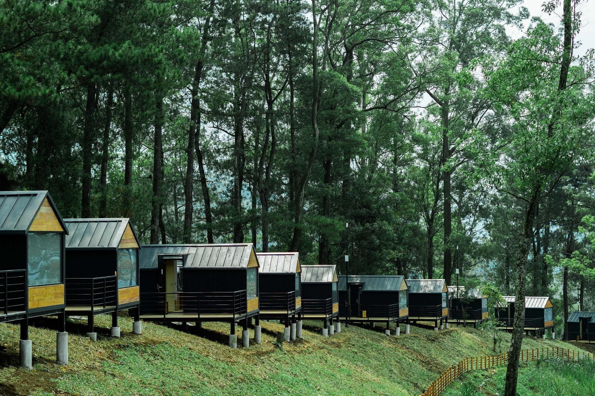 Bobocabin Coban Rondo, Malang0