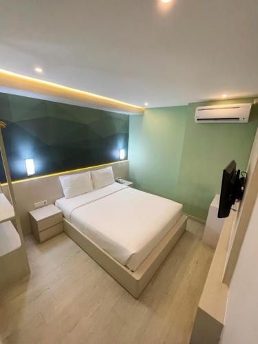 Leaf Hotel4