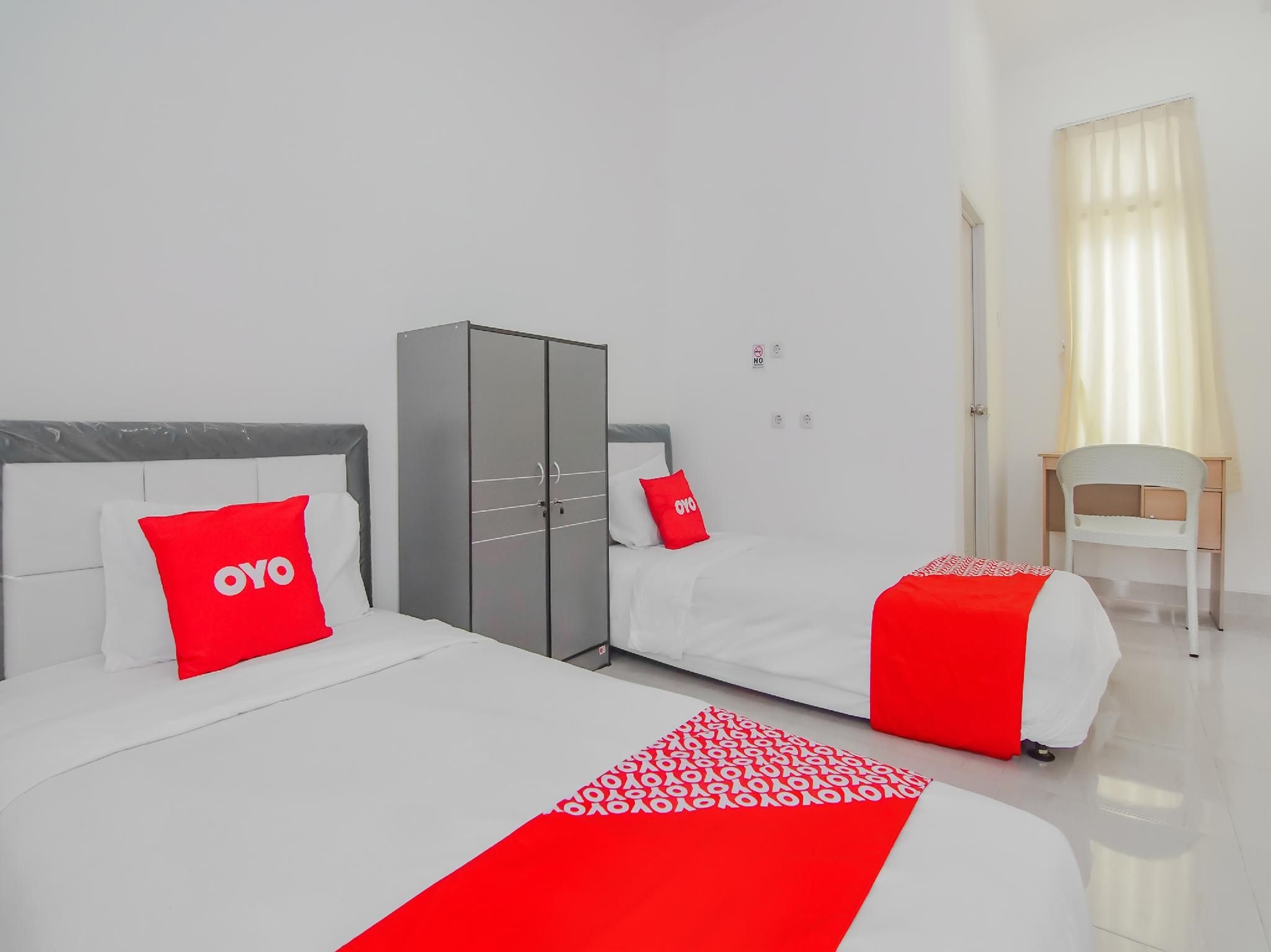 Super OYO Capital O 90342 Kemang Garden4