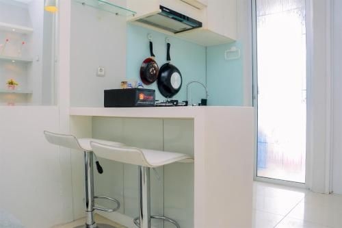 Chic and Cozy 2BR Apt at Bassura City By Travelio0