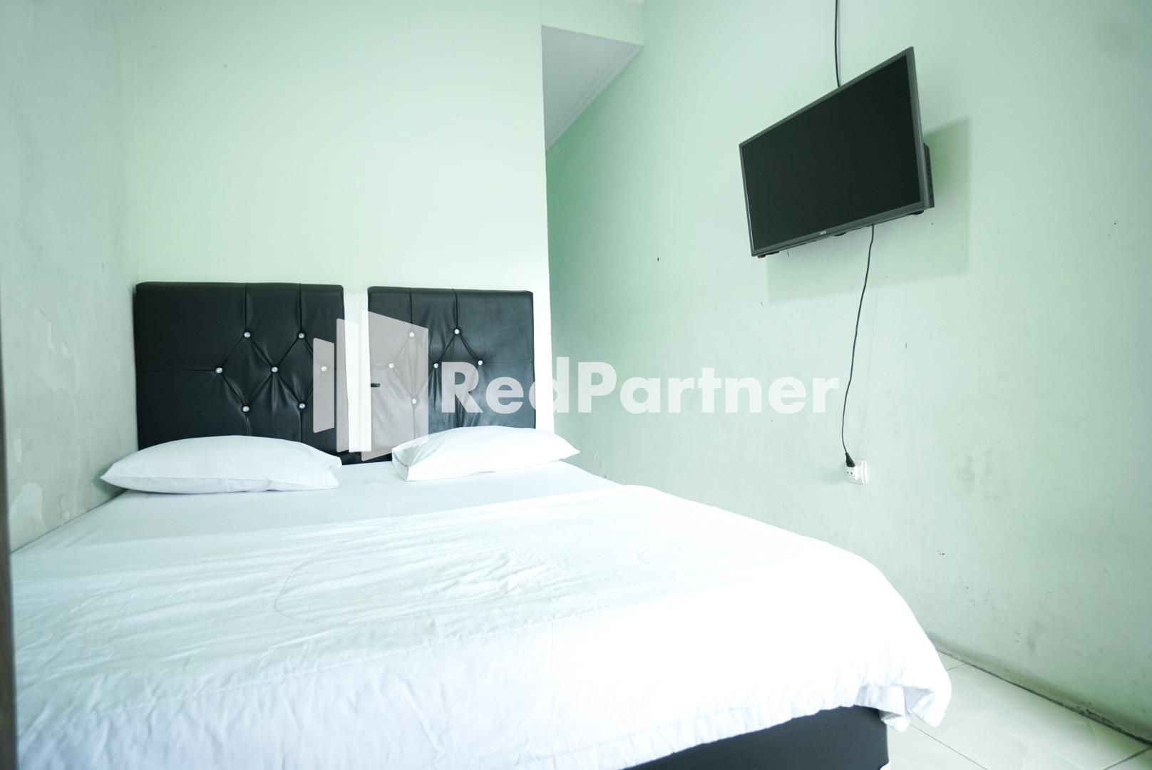 Mahkota Sivali near Soekarno Hatta Airport Mitra RedDoorz4