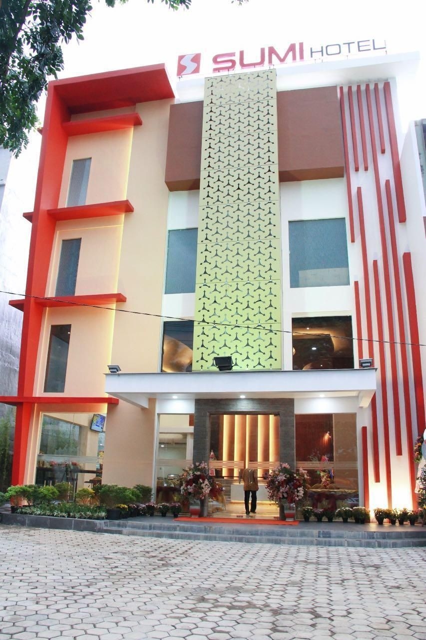 Sumi Hotel Surabaya0