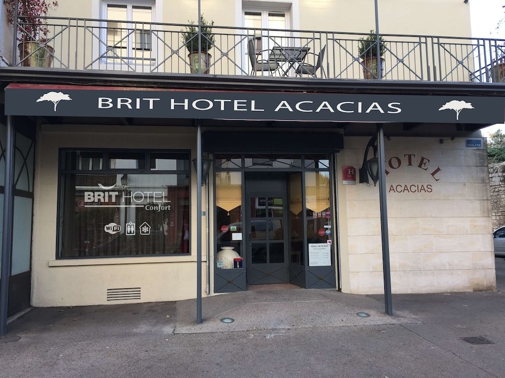 Hotel Acacias4