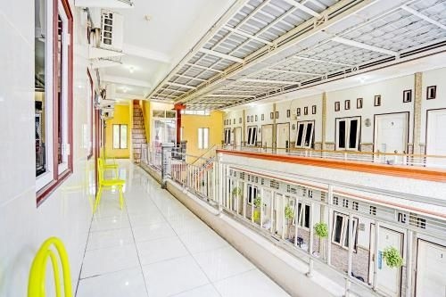 OYO 91795 Kos Jeehel Syariah0